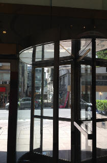 台北玻璃門